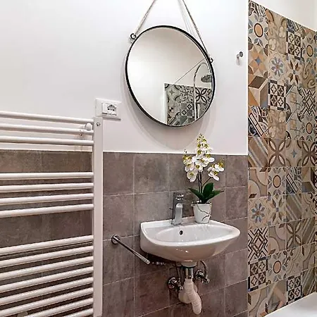 Pregiata Con Bagno Privato - Blu Di Persia 的里雅斯特